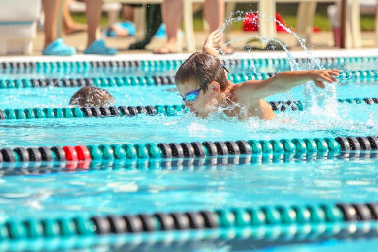 La natación, un deporte tradicional y completo